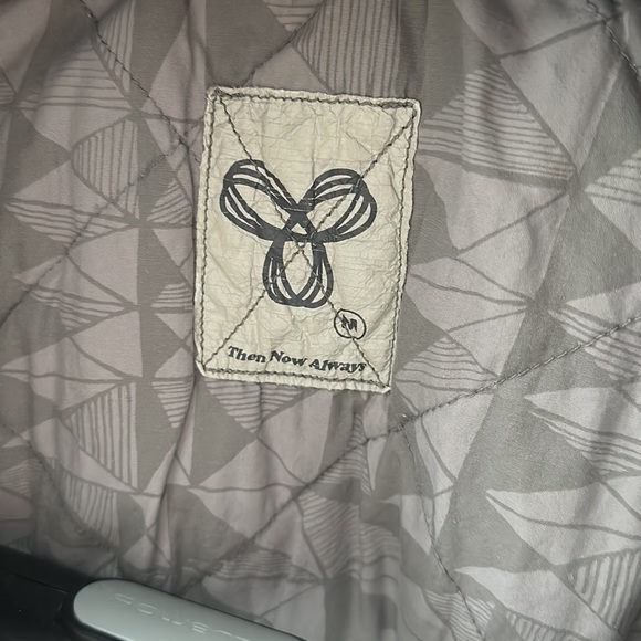 TNA Bomber Jacket - Picture 3 of 4